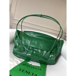 [징] 보테가 베네타 아르코 슬라우치 토트백 미듐 그린 56*15*34