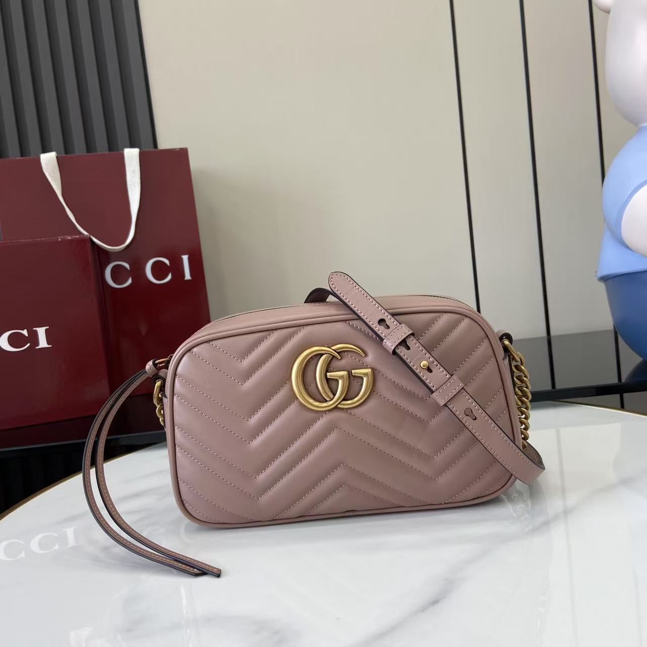 [리틀피쉬] 구찌 마몽 스몰 숄더백 금장 블랙 24*13*7