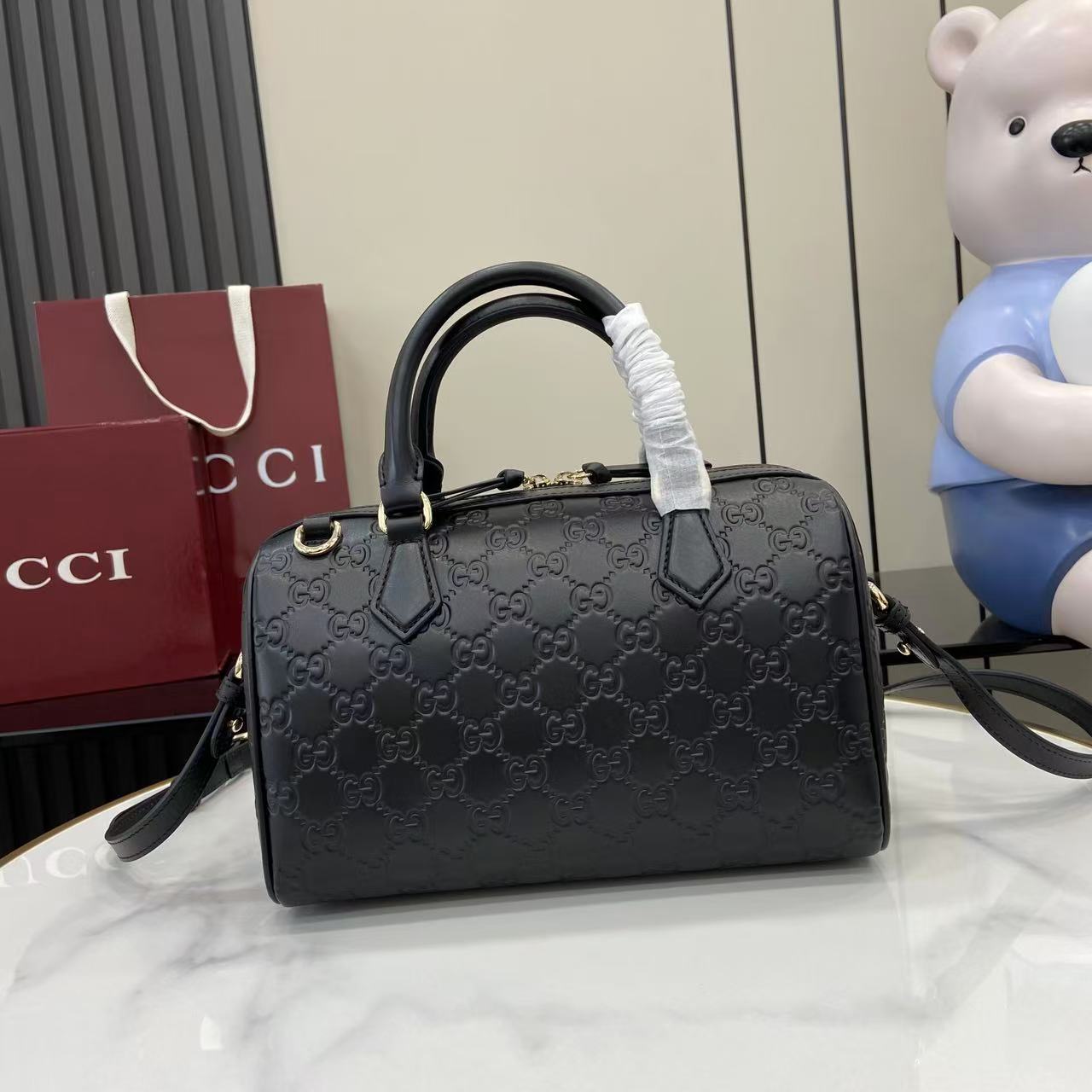 [리틀피쉬] 구찌 미디엄 보스턴백 블랙  25*16*14