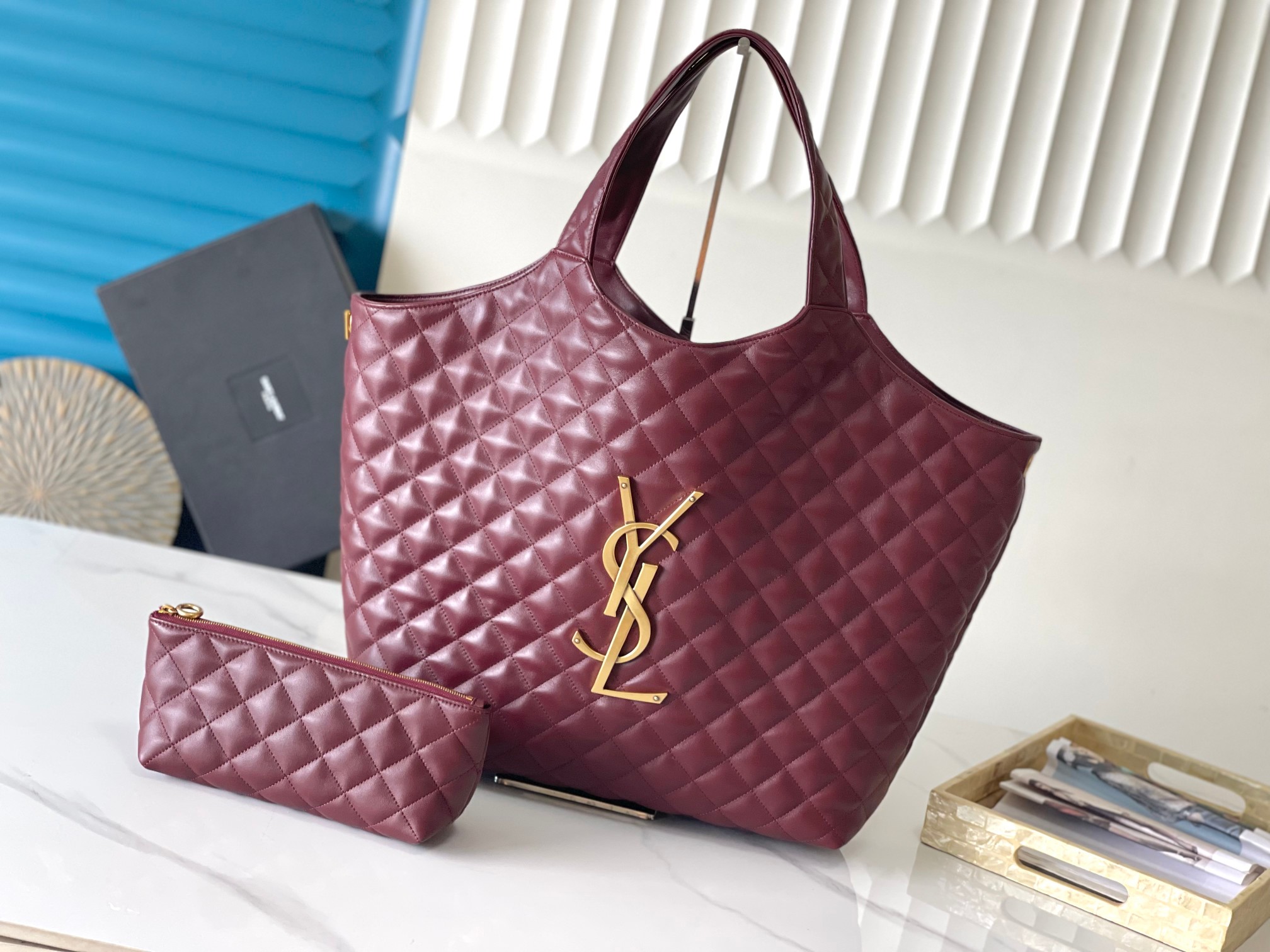 [센락] 생로랑 아이케어 쇼퍼백  38*43*8