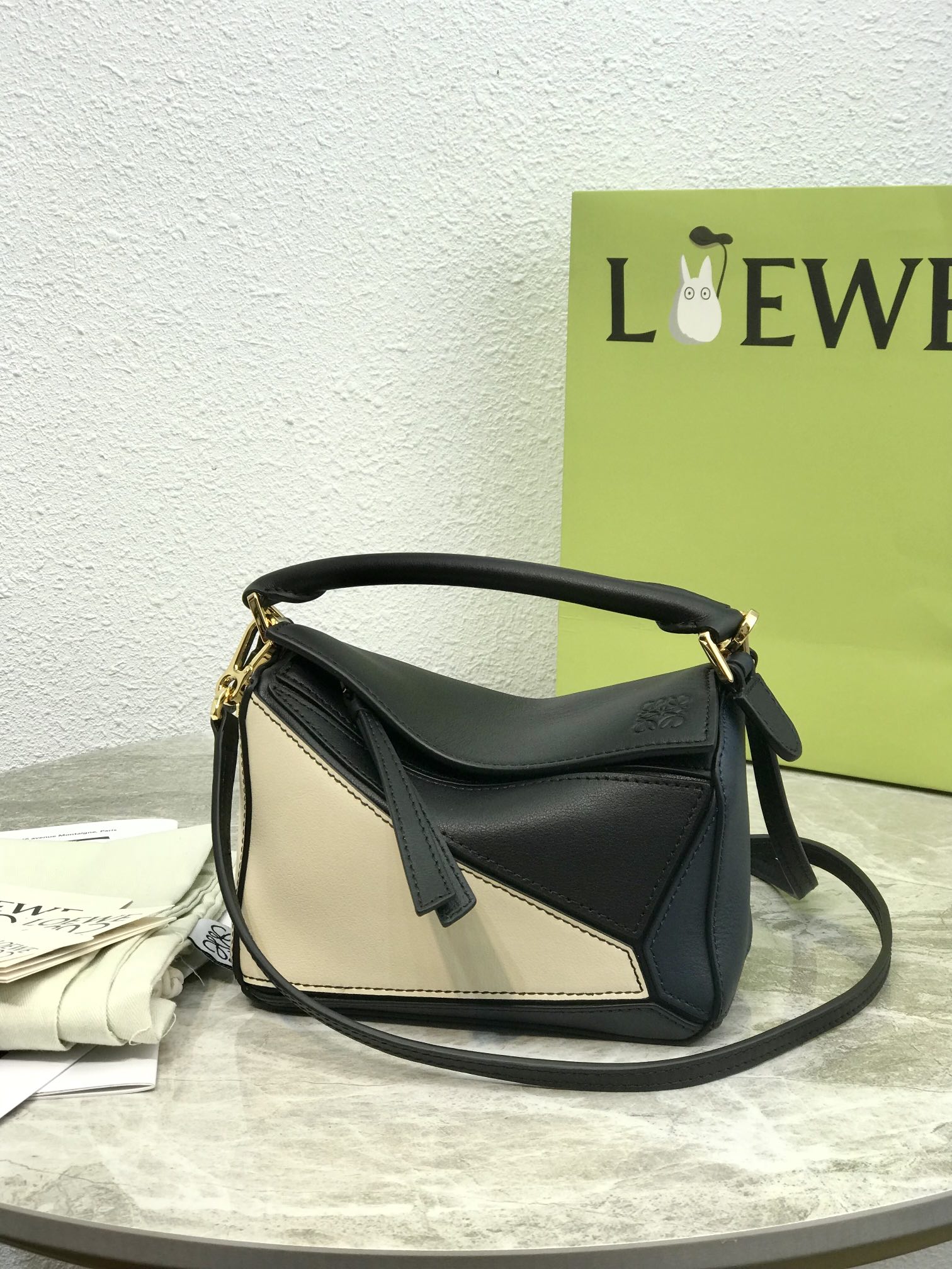 [나나] 로에베 퍼즐백 블랙/앙고라 18*12.5*8