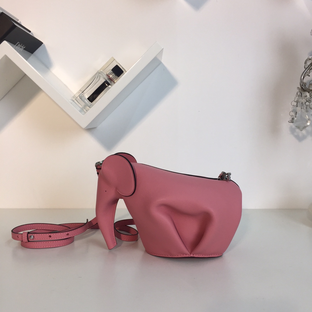 [나나] 로에베 미니 엘리펀드 백 핑크 18*14*9