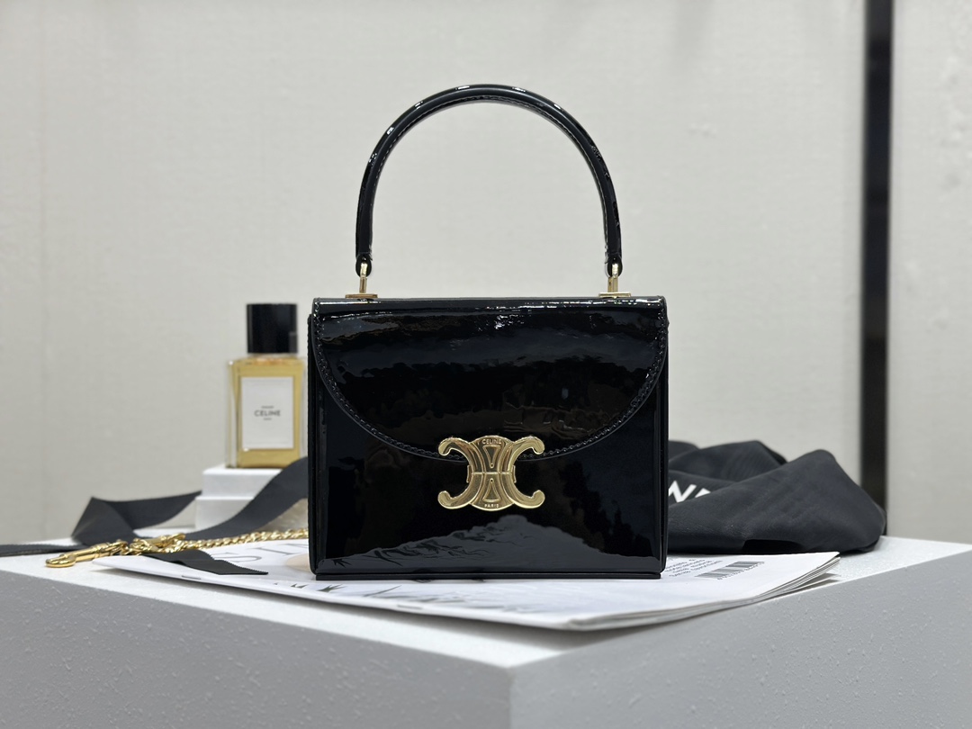 [팬더] 셀린느 스몰박스 핸드백 블랙 16*12.3*4