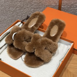 [찡댄] 에르메스 오란 시어링퍼 슬리퍼 브라운